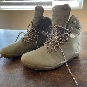 Vivobarefoot Tracker / Firm Ground - Green - EUR 38L